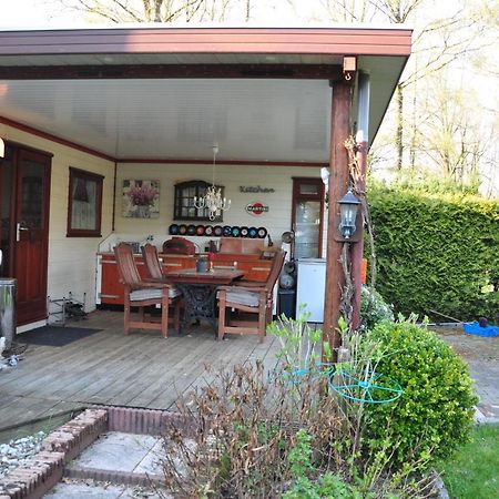 Sfeervol, Ruim En Luxe Chalet In Bosrijke Omgeving Diessen Exterior photo